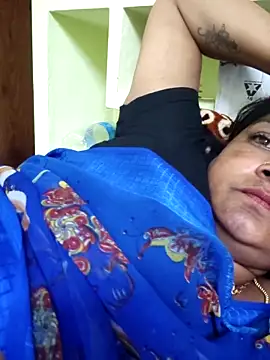 navyasree143 online show from 02/12/26, 05:02