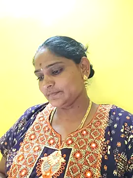 navyasree143 online show from 09/25/25, 04:13