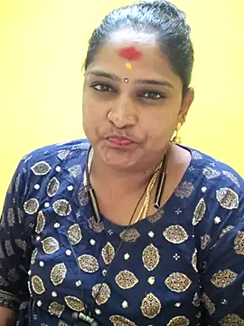 navyasree143 online show from 10/18/25, 01:57