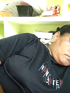 navyasree143 online show from 03/22/26, 06:09