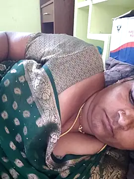 navyasree143 online show from 02/14/26, 07:41