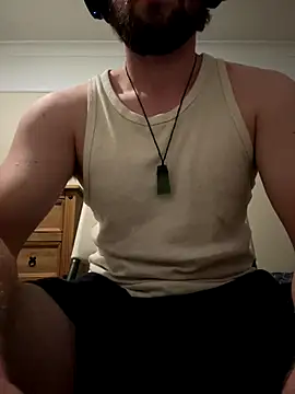 Snapshot of Jasonsnzuk chatting on 10/02/25, 10:35 Jasonsnzuk online show from 10/02/25, 10:35