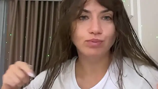 Roriann online show from 02/11/26, 01:11