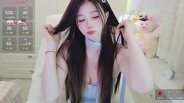 Snapshot of Coco-Di chatting on 07/20/26, 03:14 Coco-Di online show from 07/20/26, 03:14
