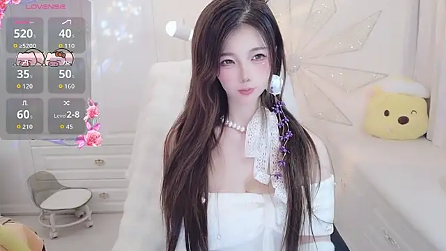 Coco-Di online show from 10/13/25, 01:18