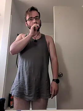 bear8t online show from 10/01/25, 04:22