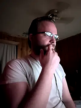 bear8t online show from 03/04/26, 11:23