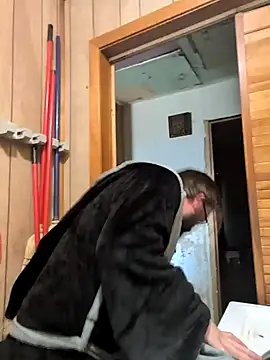 bear8t online show from 02/12/26, 08:30