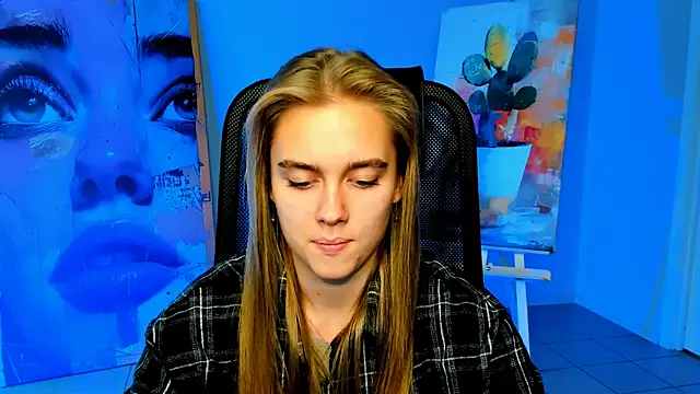 JuneWoods online show from 10/12/25, 09:10