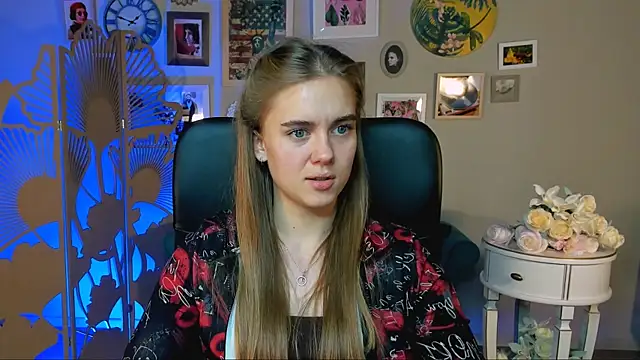 JuneWoods online show from 11/25/25, 05:19