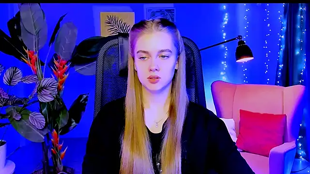 JuneWoods online show from 03/04/26, 07:27