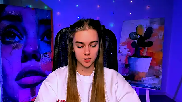 JuneWoods online show from 02/09/26, 12:14