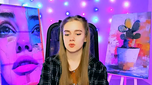 JuneWoods online show from 02/11/26, 06:57