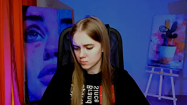 JuneWoods online show from 04/21/26, 07:15