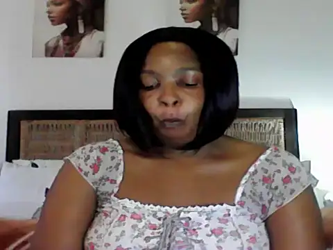 Snapshot of Blacksashaxx chatting on 02/16/26, 11:53 Blacksashaxx online show from 02/16/26, 11:53