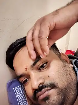 desiyouth94 online show from 11/03/25, 11:47