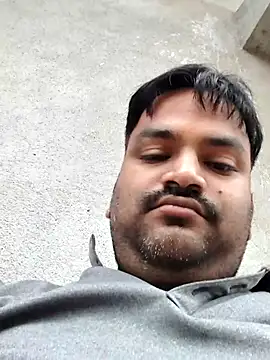 desiyouth94 online show from 10/30/25, 02:04