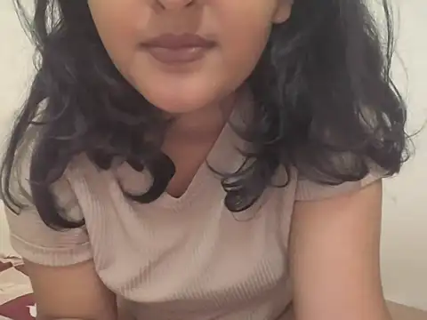 reena 12 online show from 03/06/26, 01:39