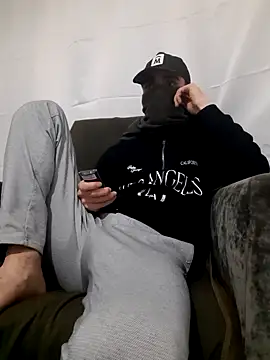 herkes26 online show from 12/04/25, 06:07