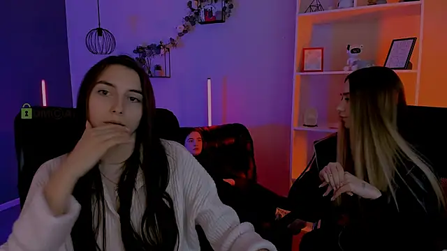 leslie bird online show from 04/15/26, 12:32