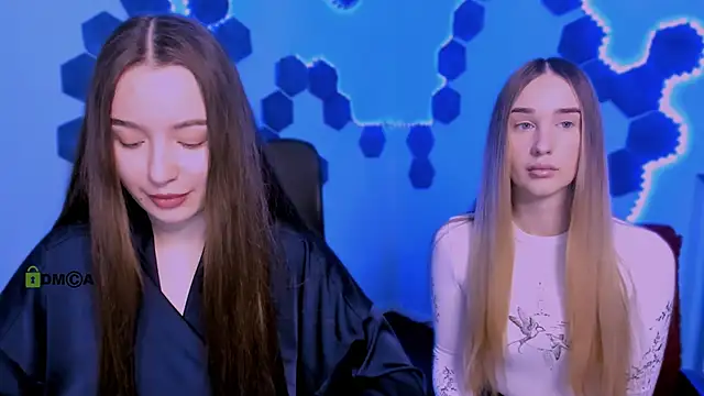 leslie bird online show from 12/16/25, 10:08