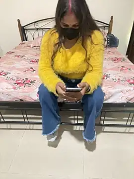 prernasingh2025 online show from 11/28/25, 07:19