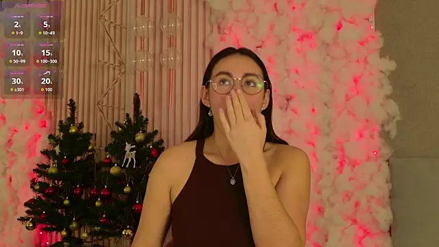 Snapshot of GabiBatista chatting on 12/17/25, 05:12 GabiBatista online show from 12/17/25, 05:12