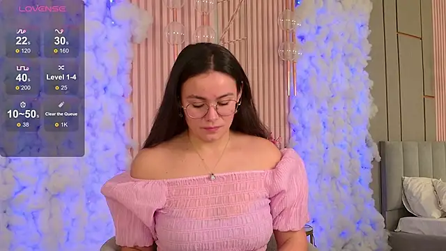 Snapshot of GabiBatista chatting on 10/22/25, 05:07 GabiBatista online show from 10/22/25, 05:07