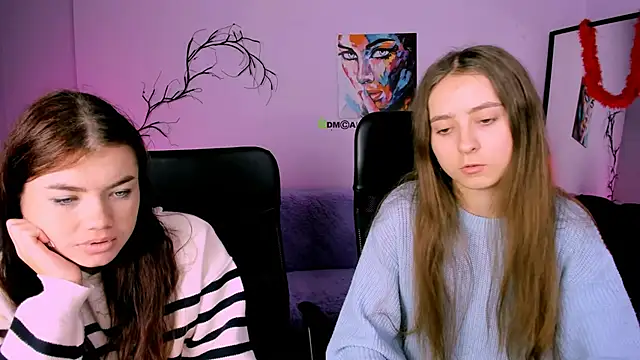 Snapshot of rebecca_smile chatting on 11/16/25, 01:16 rebecca smile online show from 11/16/25, 01:16