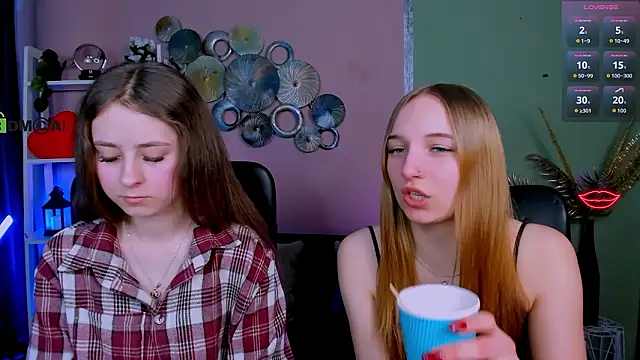 rebecca smile online show from 02/05/26, 02:02