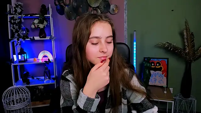 Snapshot of rebecca_smile chatting on 11/14/25, 01:26 rebecca smile online show from 11/14/25, 01:26