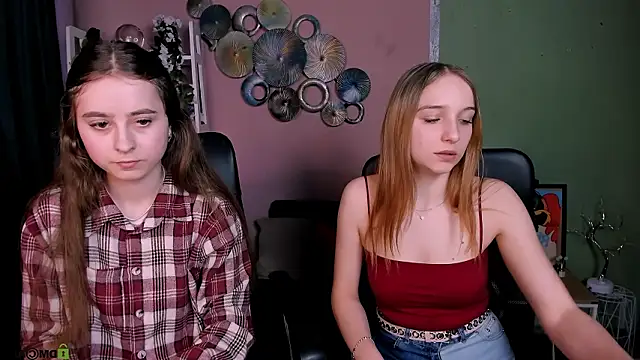 rebecca smile online show from 02/24/26, 02:07