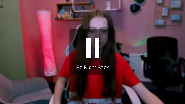 Snapshot of rebecca_smile chatting on 11/15/25, 06:50 rebecca smile online show from 11/15/25, 06:50