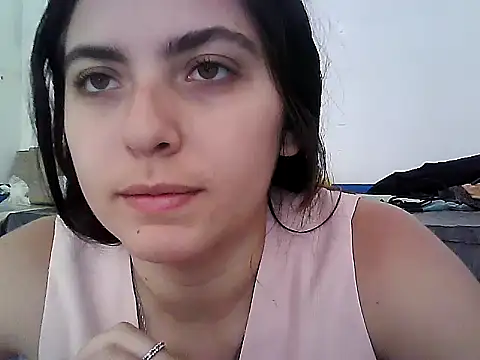 Snapshot of larj021bb chatting on 11/06/25, 12:09 larj021bb online show from 11/06/25, 12:09