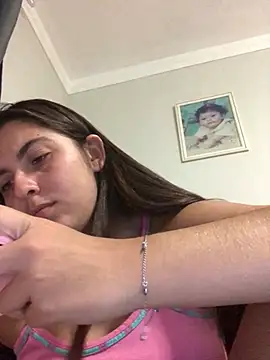 Snapshot of larj021bb chatting on 02/21/26, 12:34 larj021bb online show from 02/21/26, 12:34