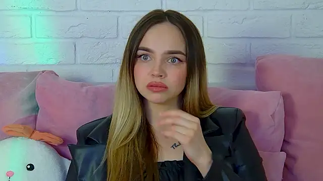 AnitaVenture online show from 03/28/26, 04:19