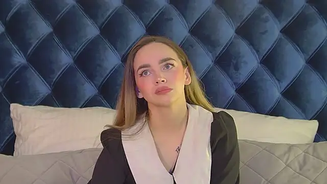 AnitaVenture online show from 04/06/26, 04:41