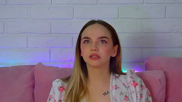 AnitaVenture online show from 03/25/26, 04:23