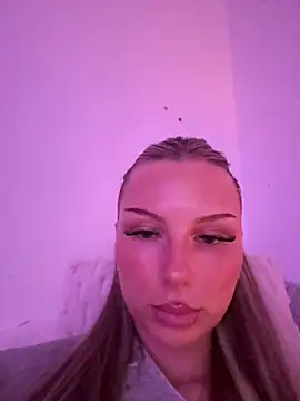 blondeeee online show from 05/14/26, 03:31