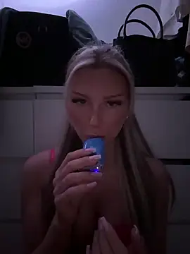 blondeeee online show from 03/10/26, 06:34