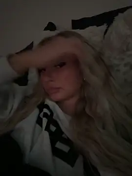 blondeeee online show from 04/04/26, 02:45