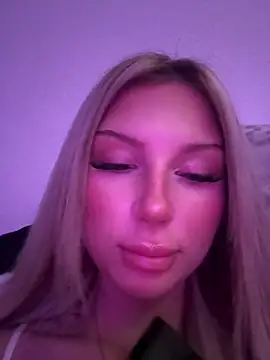 blondeeee online show from 04/09/26, 04:13