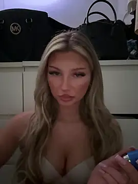 blondeeee online show from 03/11/26, 04:56