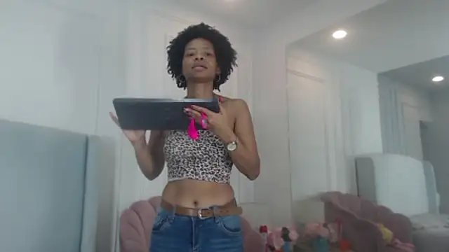 ChantalGarner online show from 02/02/26, 01:21