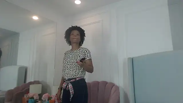 ChantalGarner online show from 02/16/26, 01:10