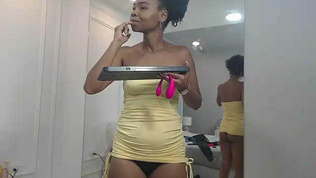 ChantalGarner online show from 10/13/25, 01:23
