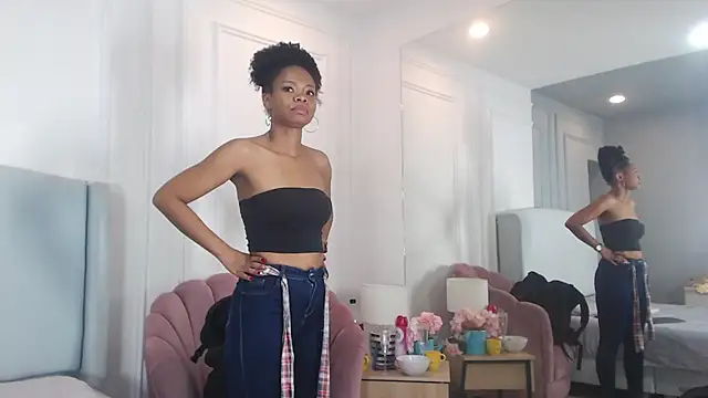 ChantalGarner online show from 02/13/26, 01:00