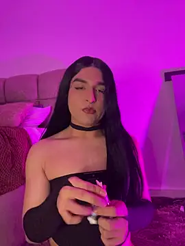 Dania Oconor online show from 12/17/25, 12:37