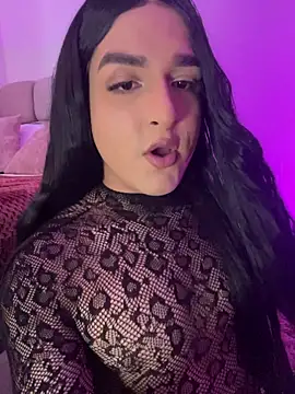 Dania Oconor online show from 11/25/25, 09:48