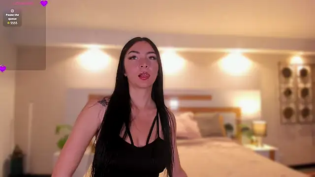 Violeta dh online show from 04/15/26, 11:05